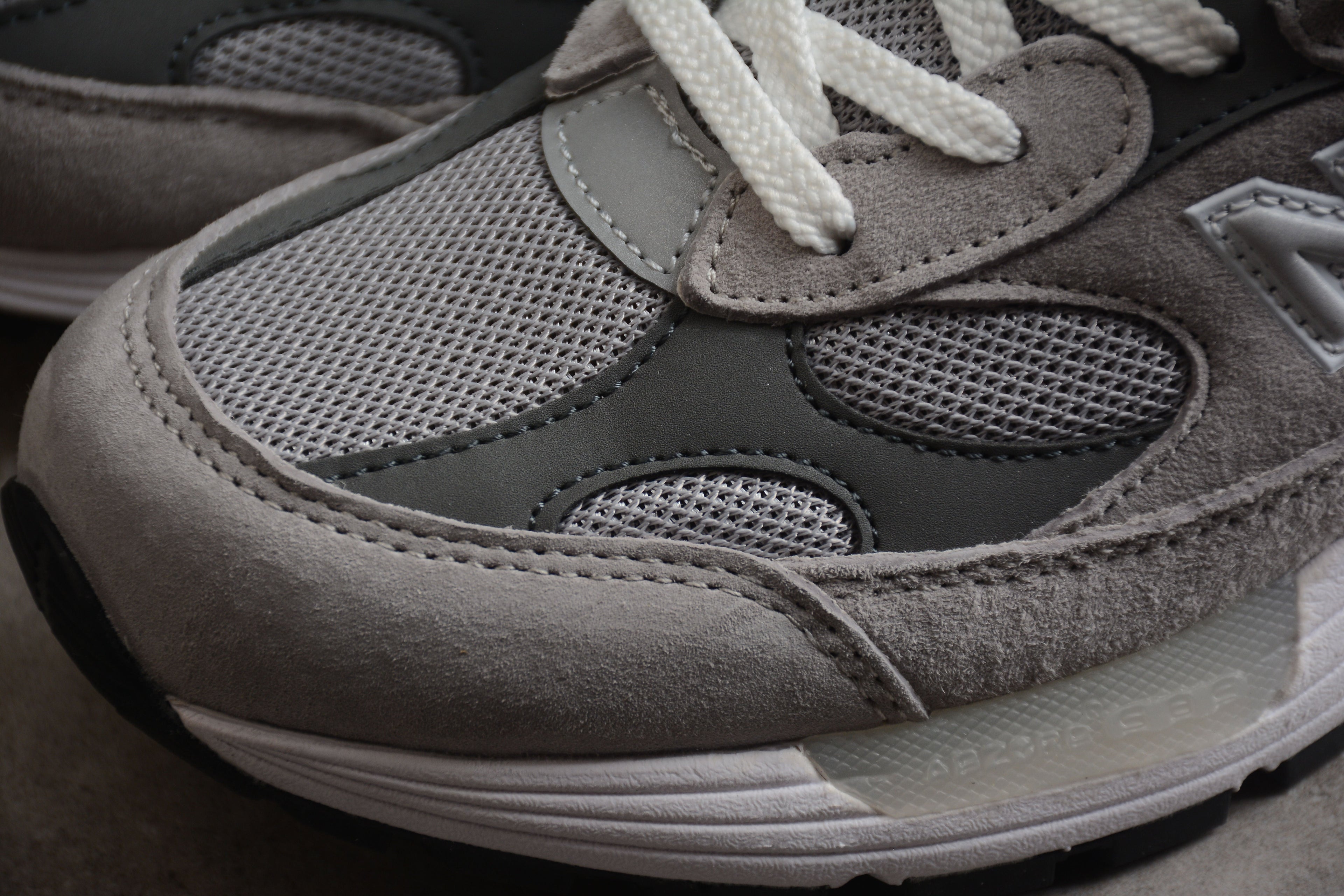 New Balance 992 Grey