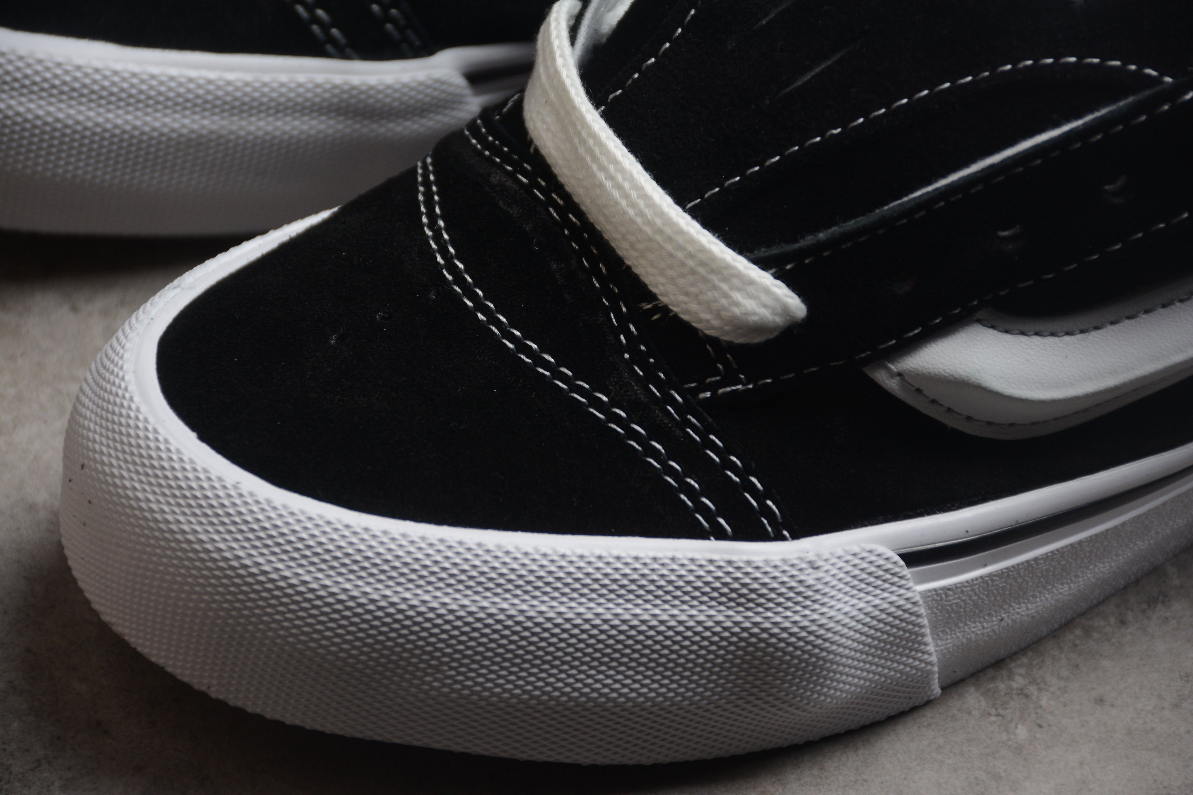 Vans Old Skool Black / White