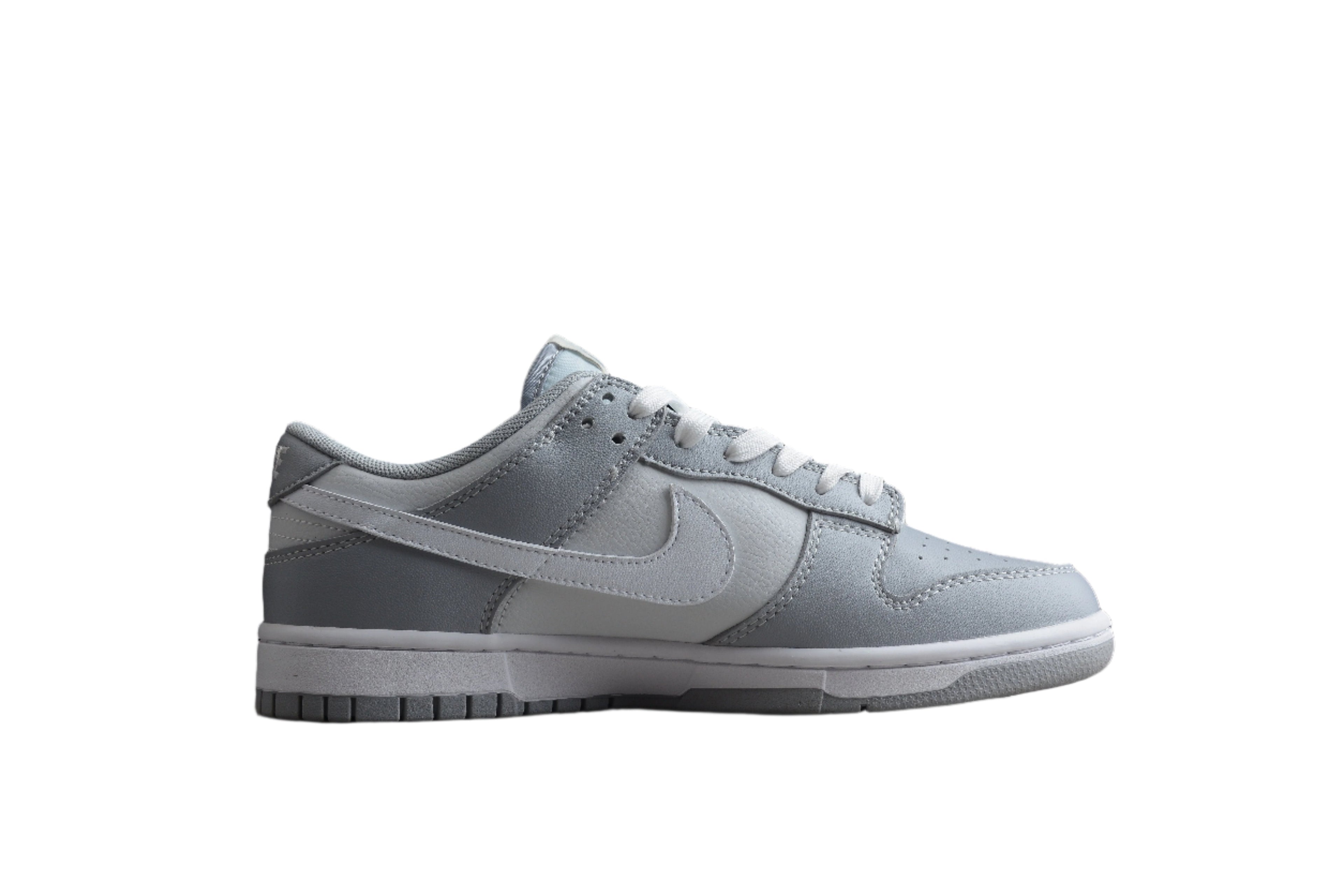 Nike Dunk Low SB Grey