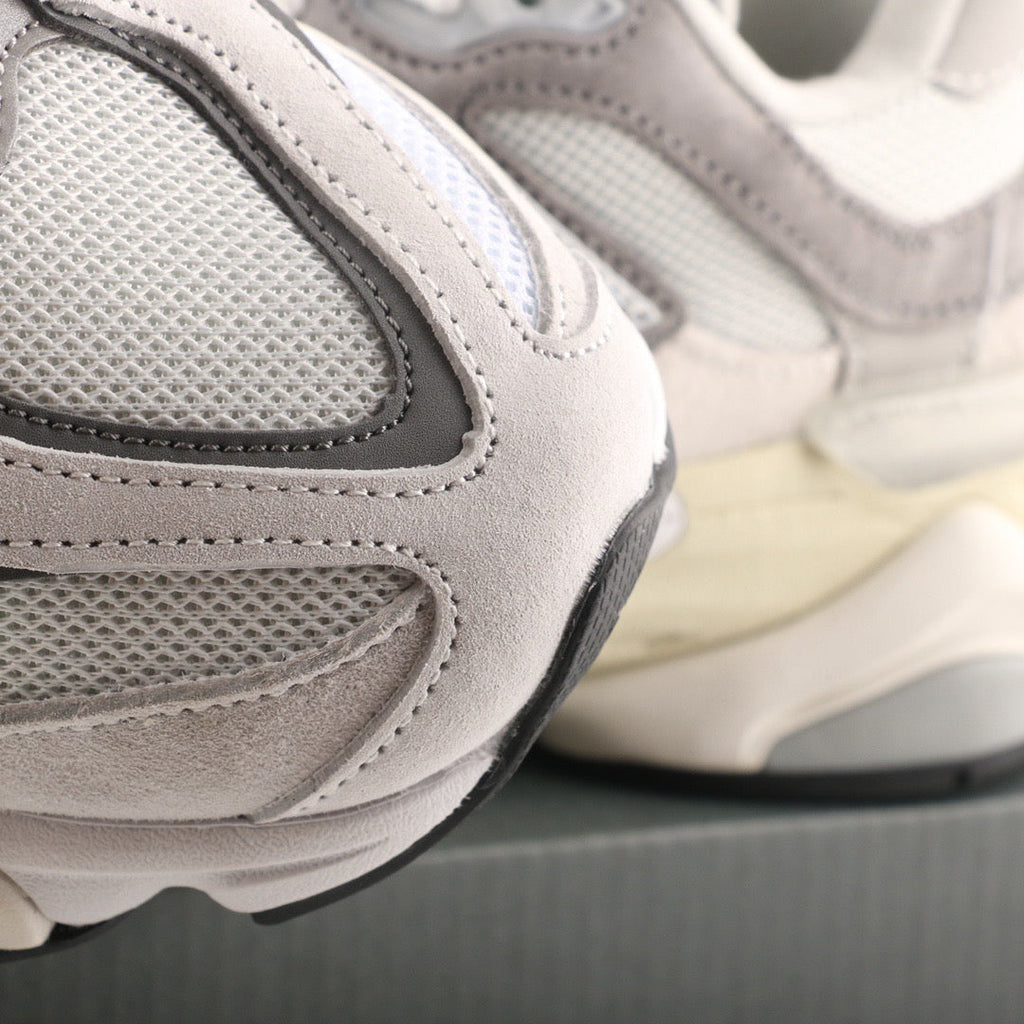 New Balance 9060 Rain Cloud Grey