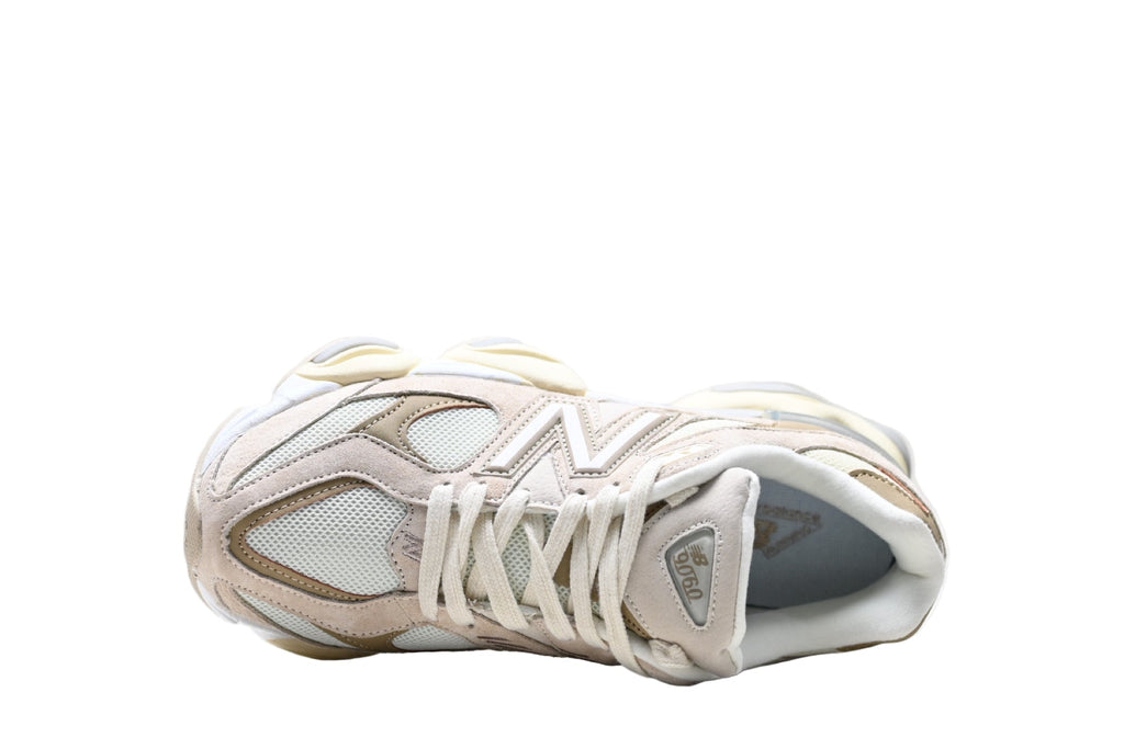 New Balance 9060 Beige