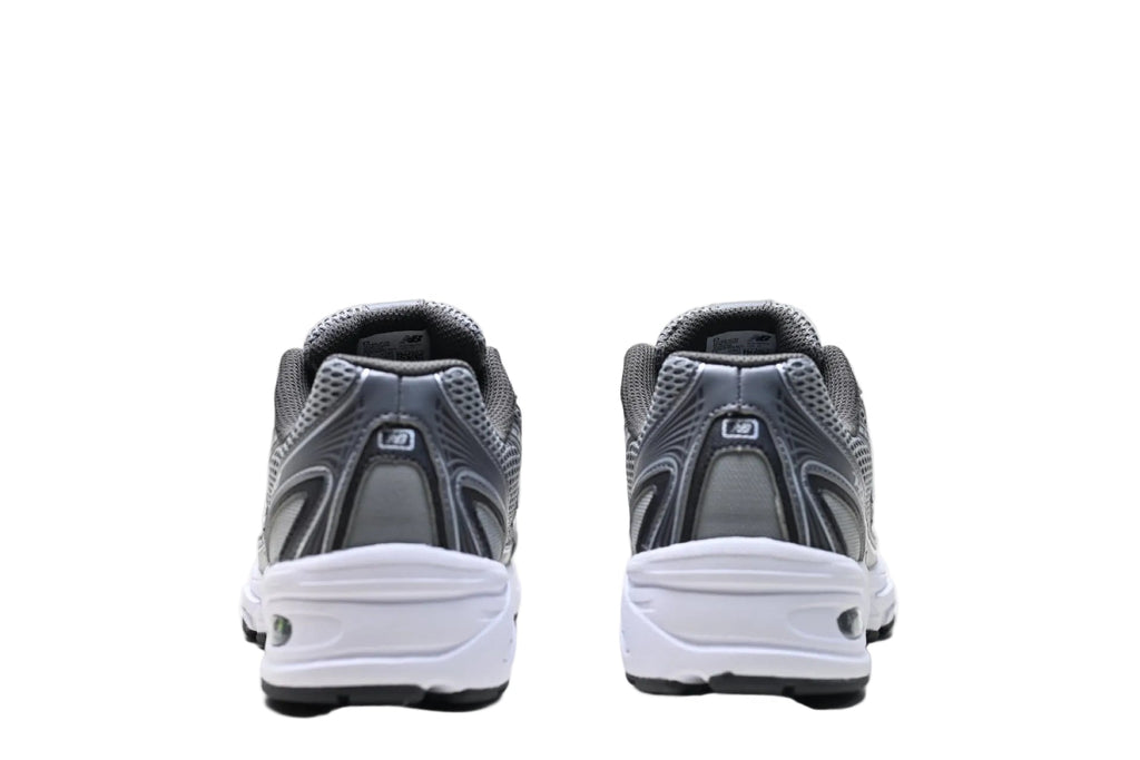 New Balance 740 Gray / Black