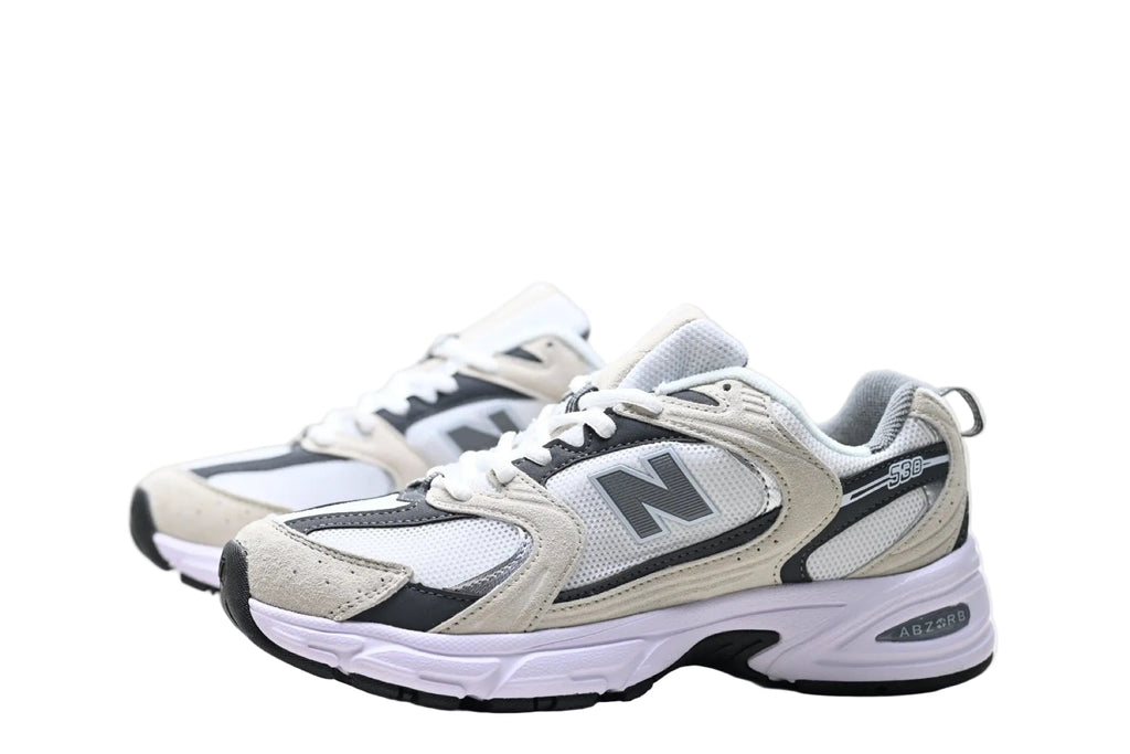 New Balance 530 Beige / Black