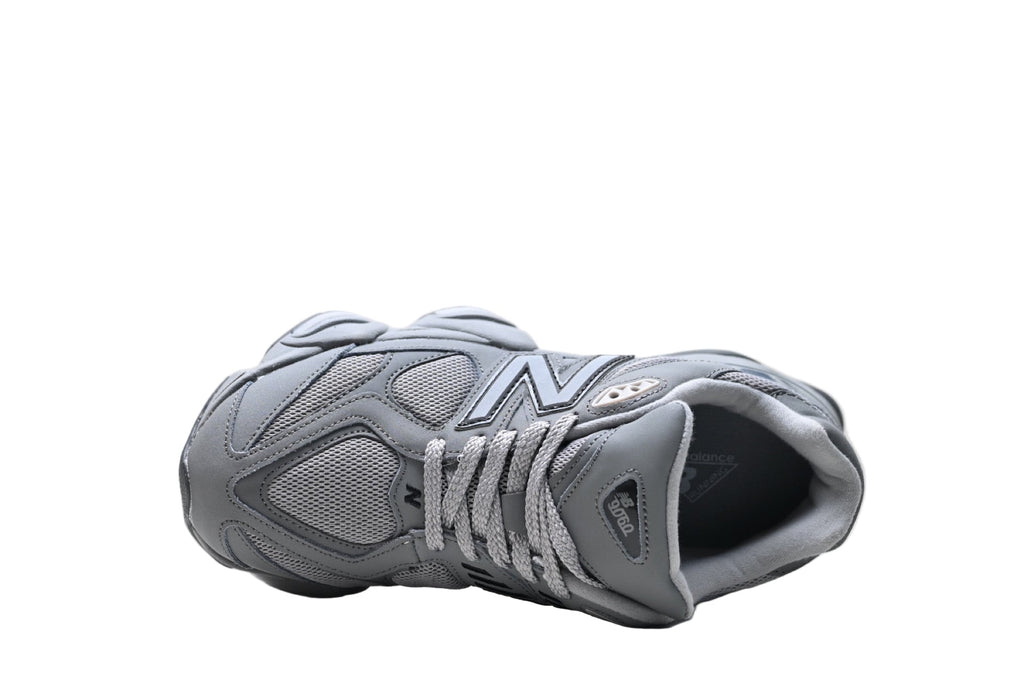 New Balance 9060 Grey