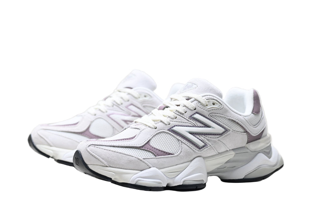 New Balance 9060 White / Pink
