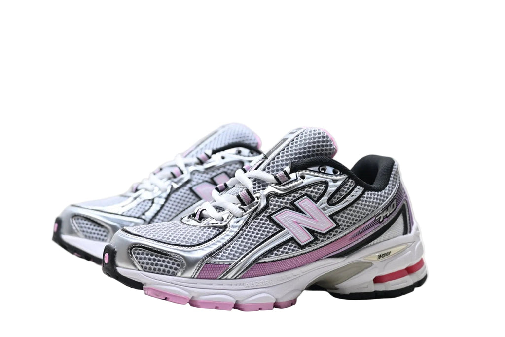 New Balance 740 Silver / Pink