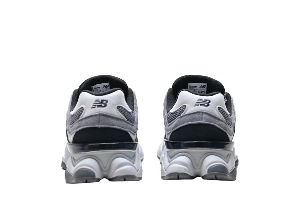 New Balance 9060 Black / Grey