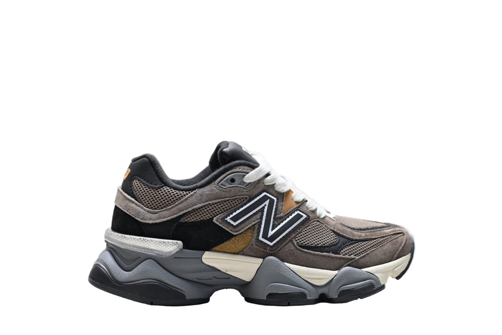 New Balance 9060 Dark Mushroom / Black / Grey