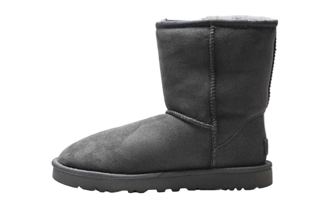 UGG Classic Short II Black