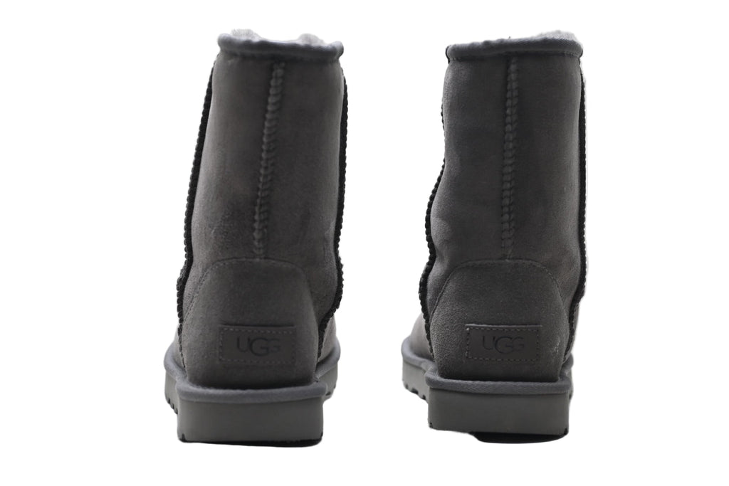UGG Classic Short II Black