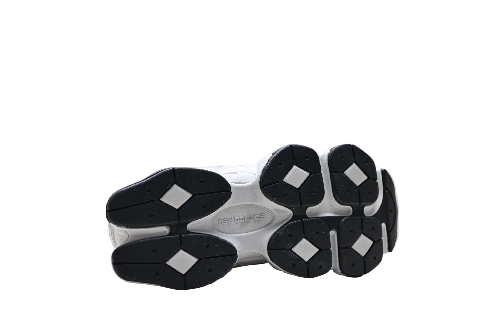New Balance 9060 White / Silver Metallic