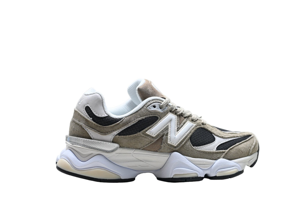 New Balance 9060 Arid Stone / Black