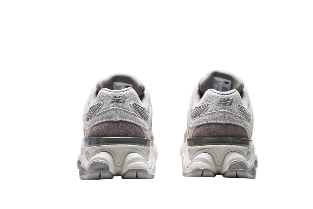 New Balance 9060 Grey / Brown