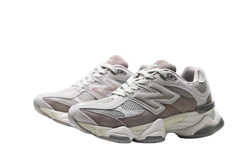 New Balance 9060 Grey / Brown