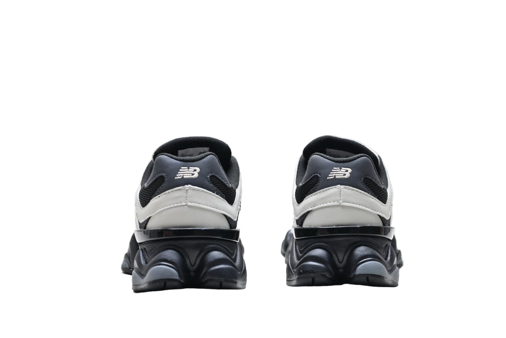 New Balance 9060 White / Black