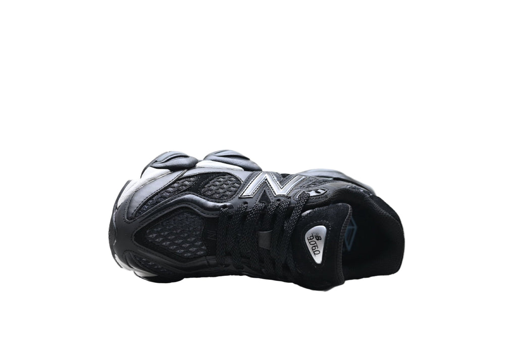New Balance 9060 Black