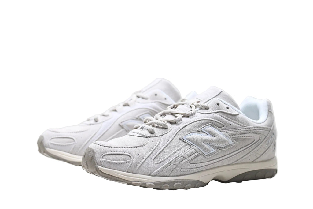 New Balance 204 L White