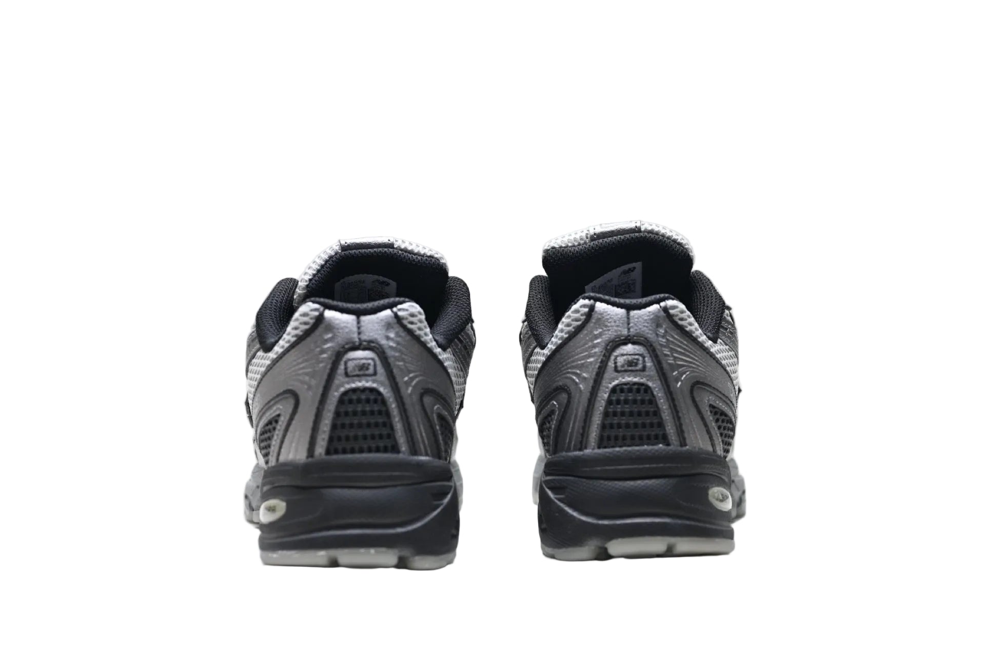 New Balance 740 Silver / Grey