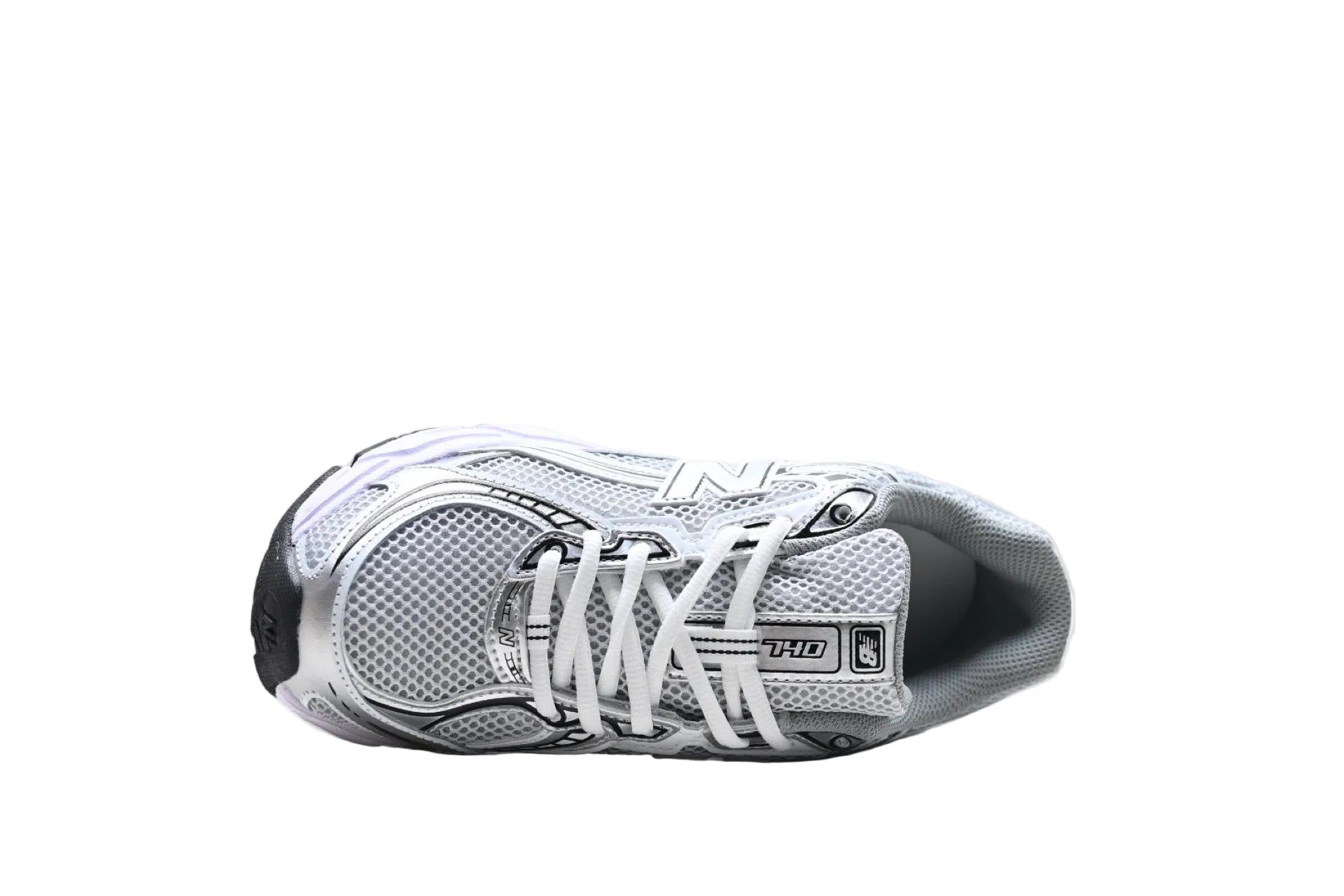 New Balance 740 Silver / Black
