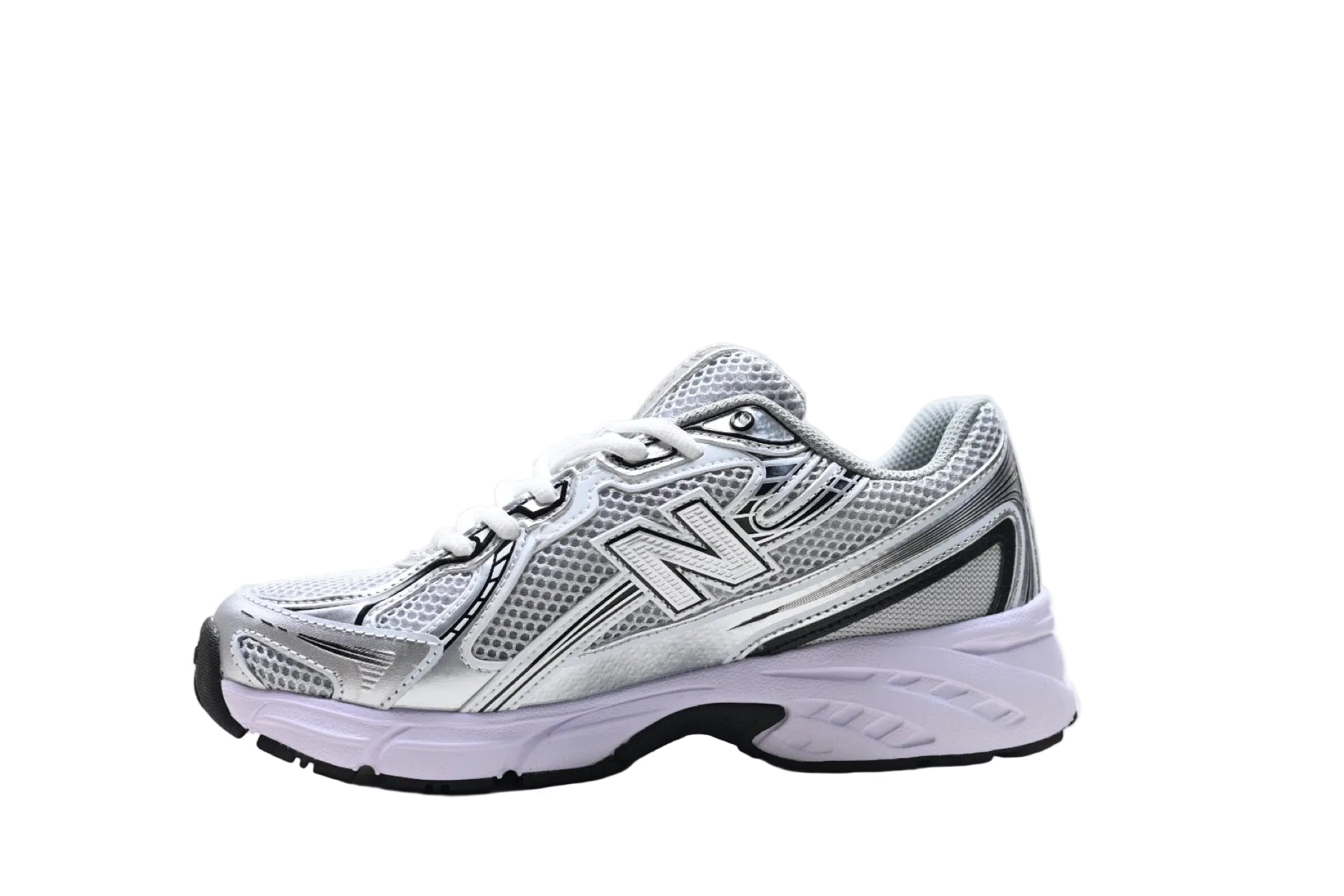 New Balance 740 Silver / Black