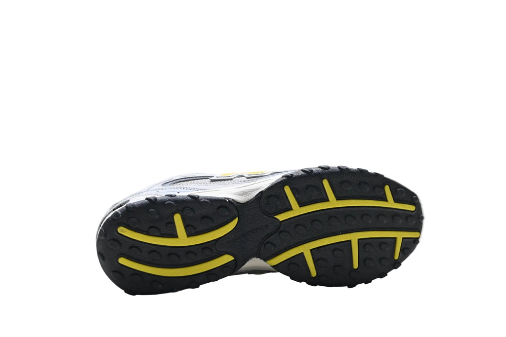 New Balance 204 L Silver / Yellow
