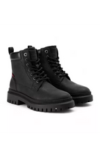 Levi's Bota