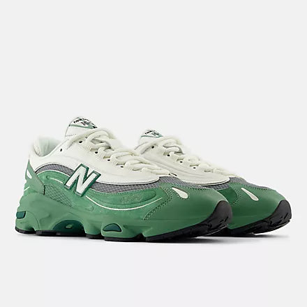 New Balance 1000 Green