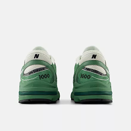 New Balance 1000 Green