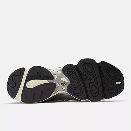 New Balance 1000 Black / Silver