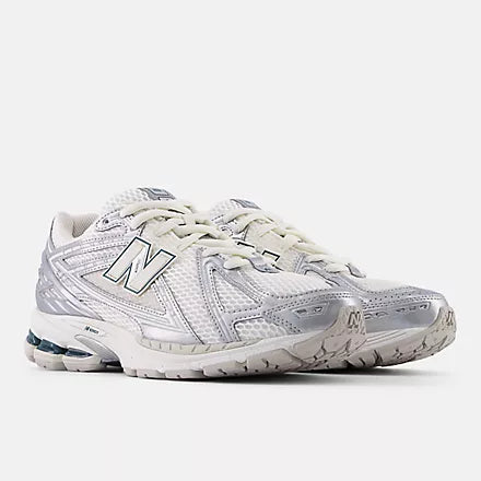 New Balance 1906R Silver Metalic
