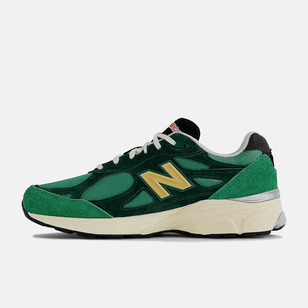 New Balance V3 990 Green