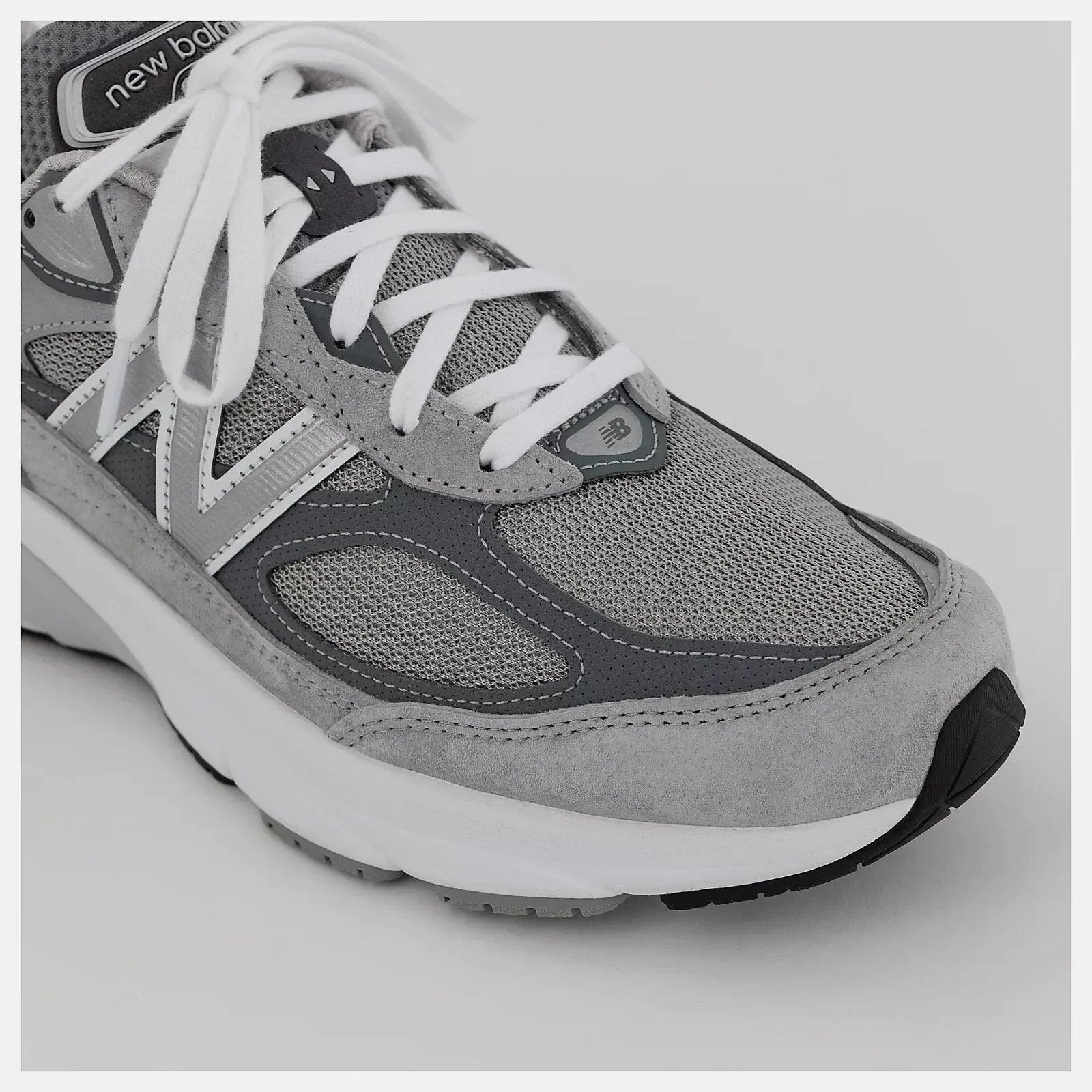 New Balance 990v6 Grey