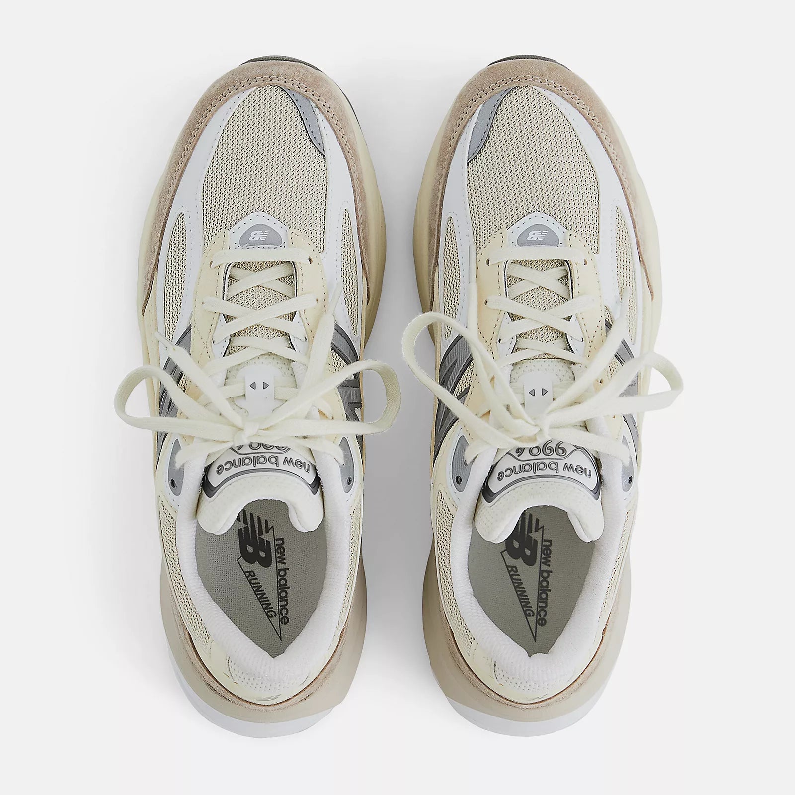 New Balance 990v6 Beige