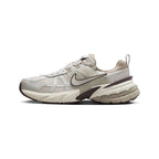 Nike V2K Run Light Orewood Brown