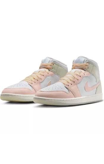 Air Jordan 1 Mid SE White / Pink