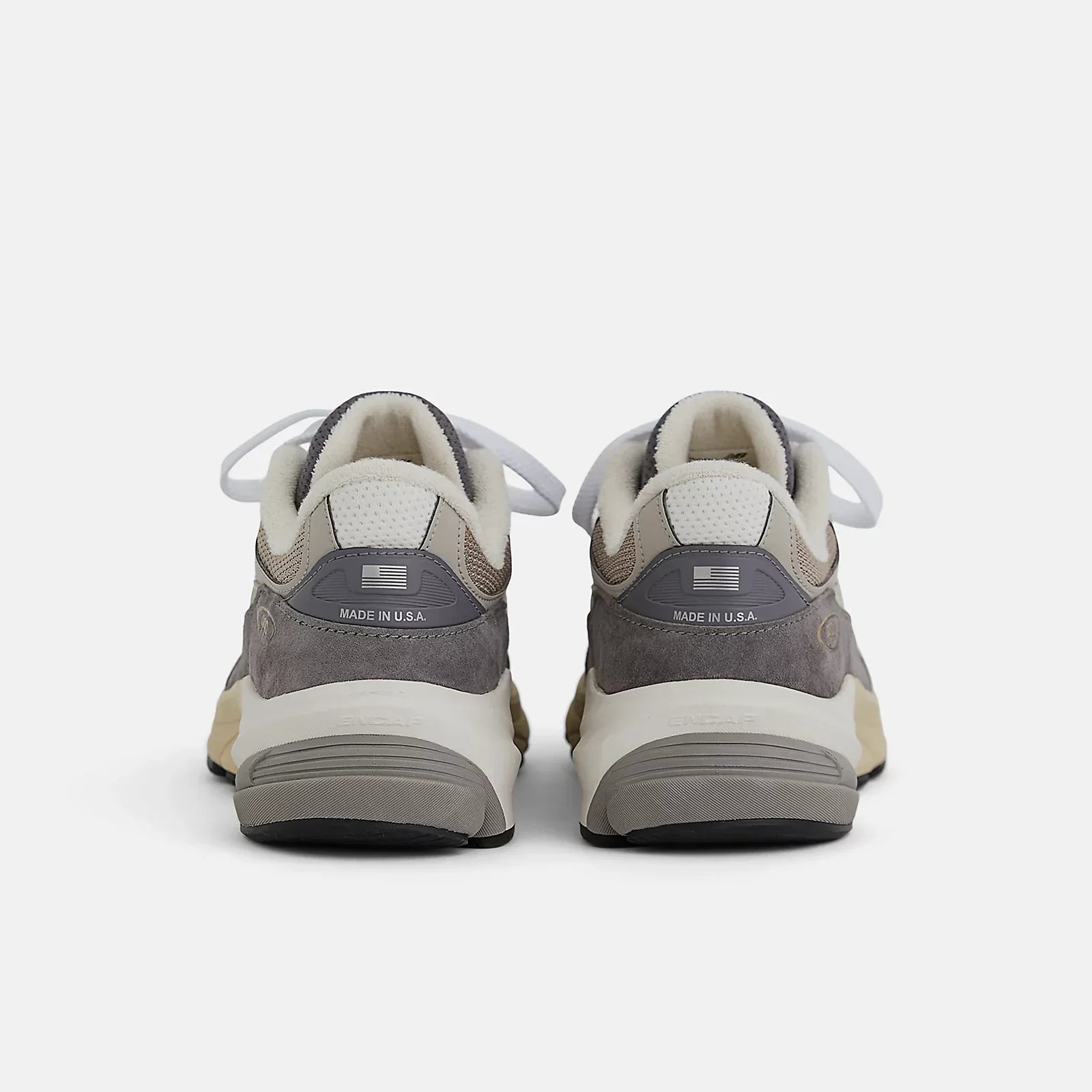 New Balance 990v6 Grey