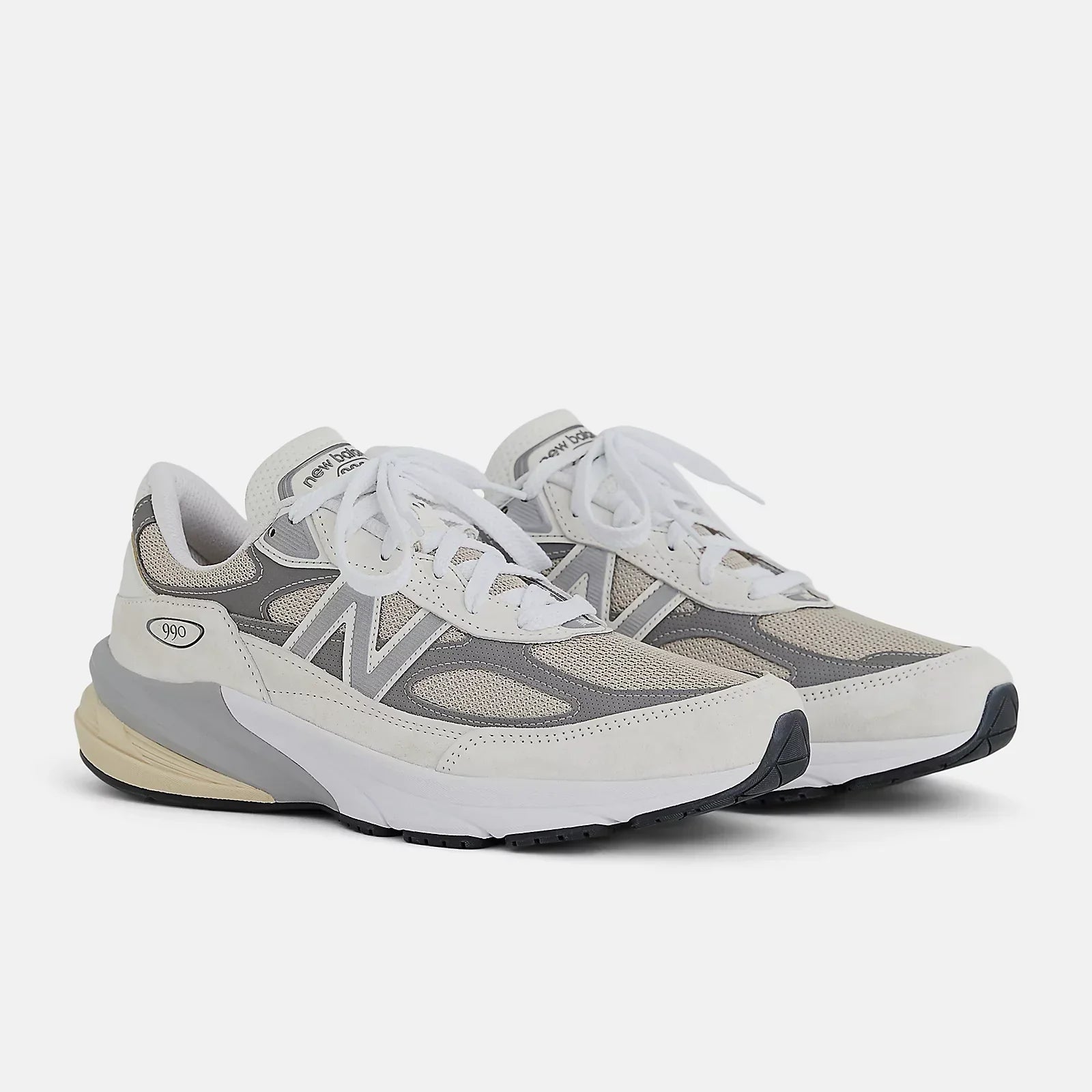 New Balance 990v6 White