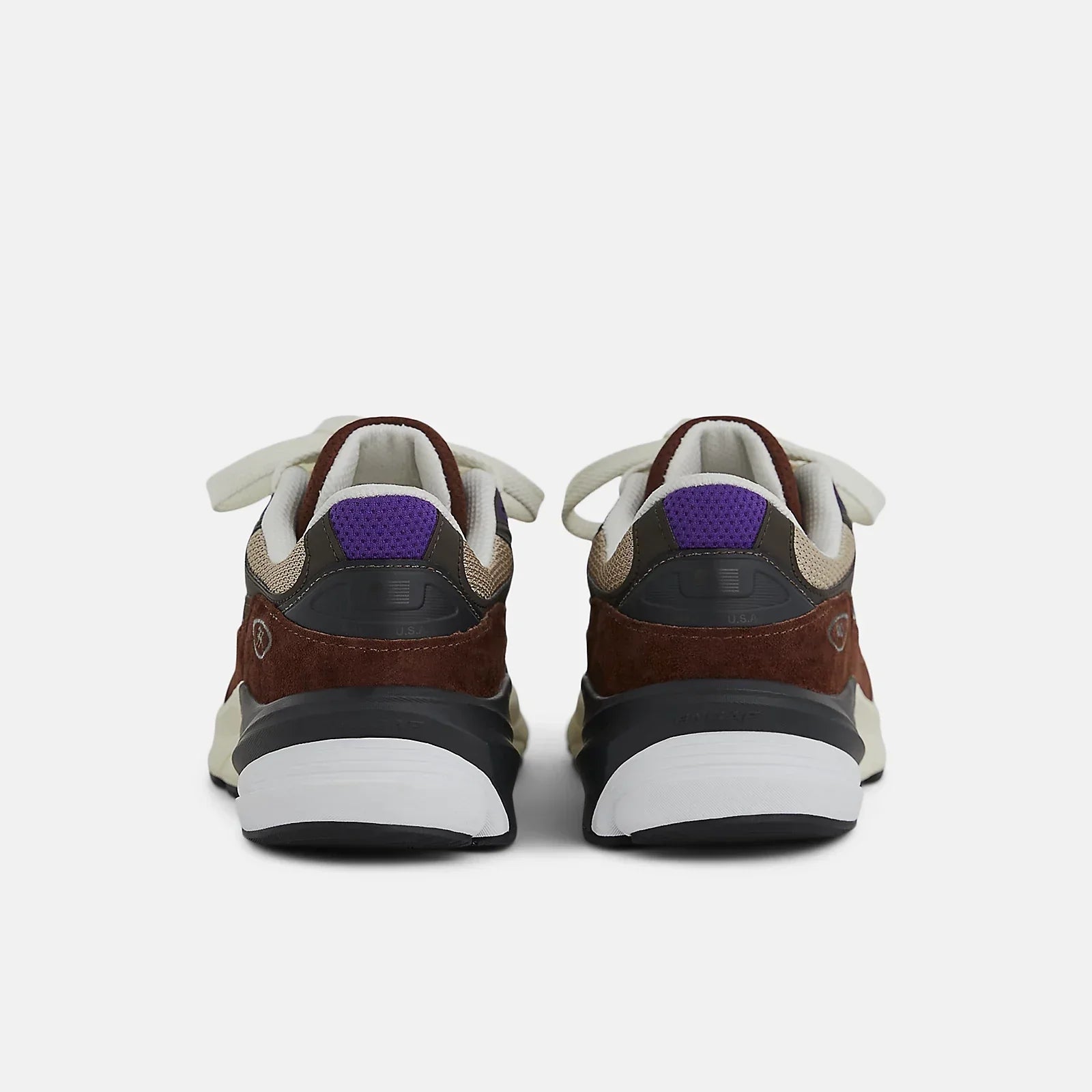New Balance 990v6 Grey / Brown