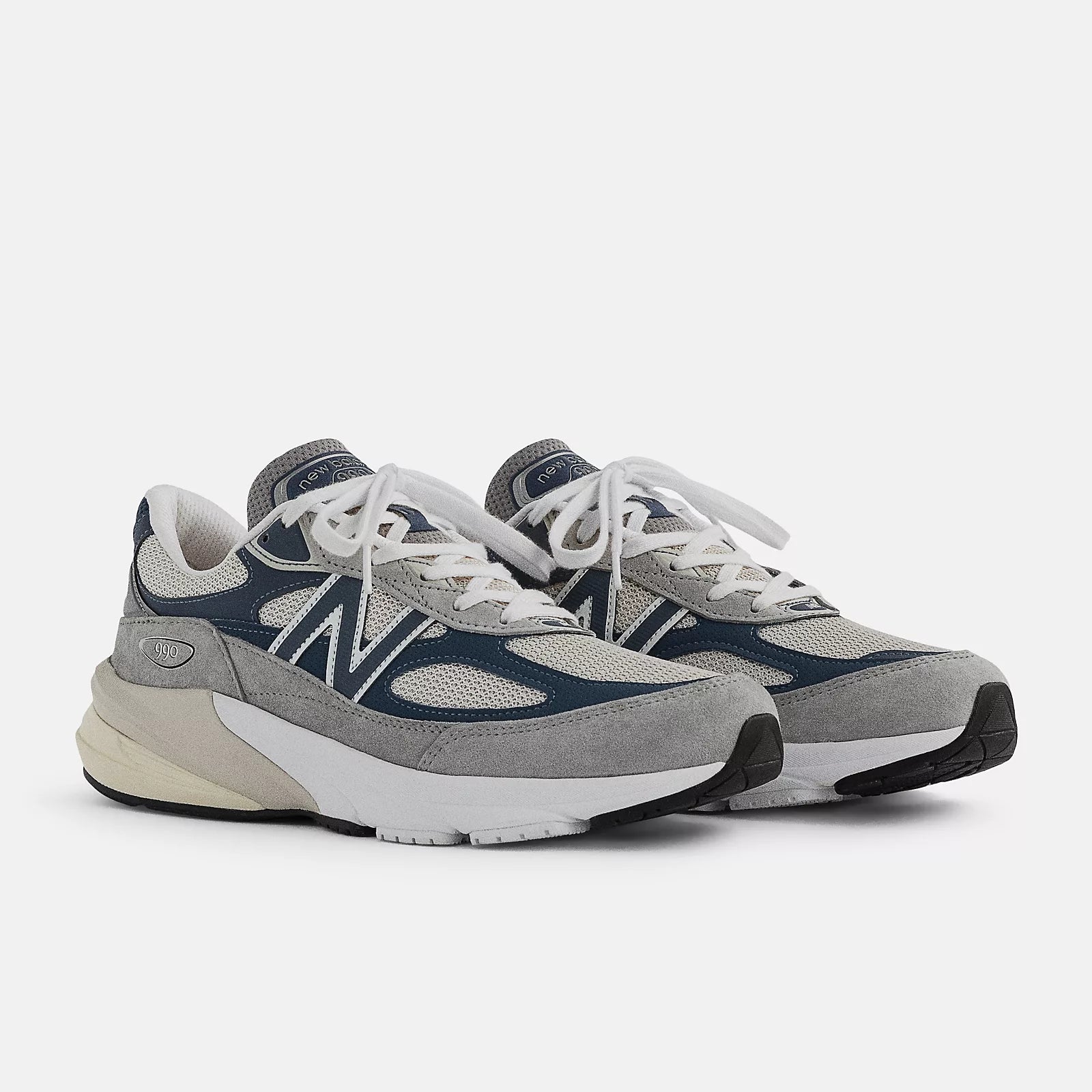 New Balance 990v6 Grey