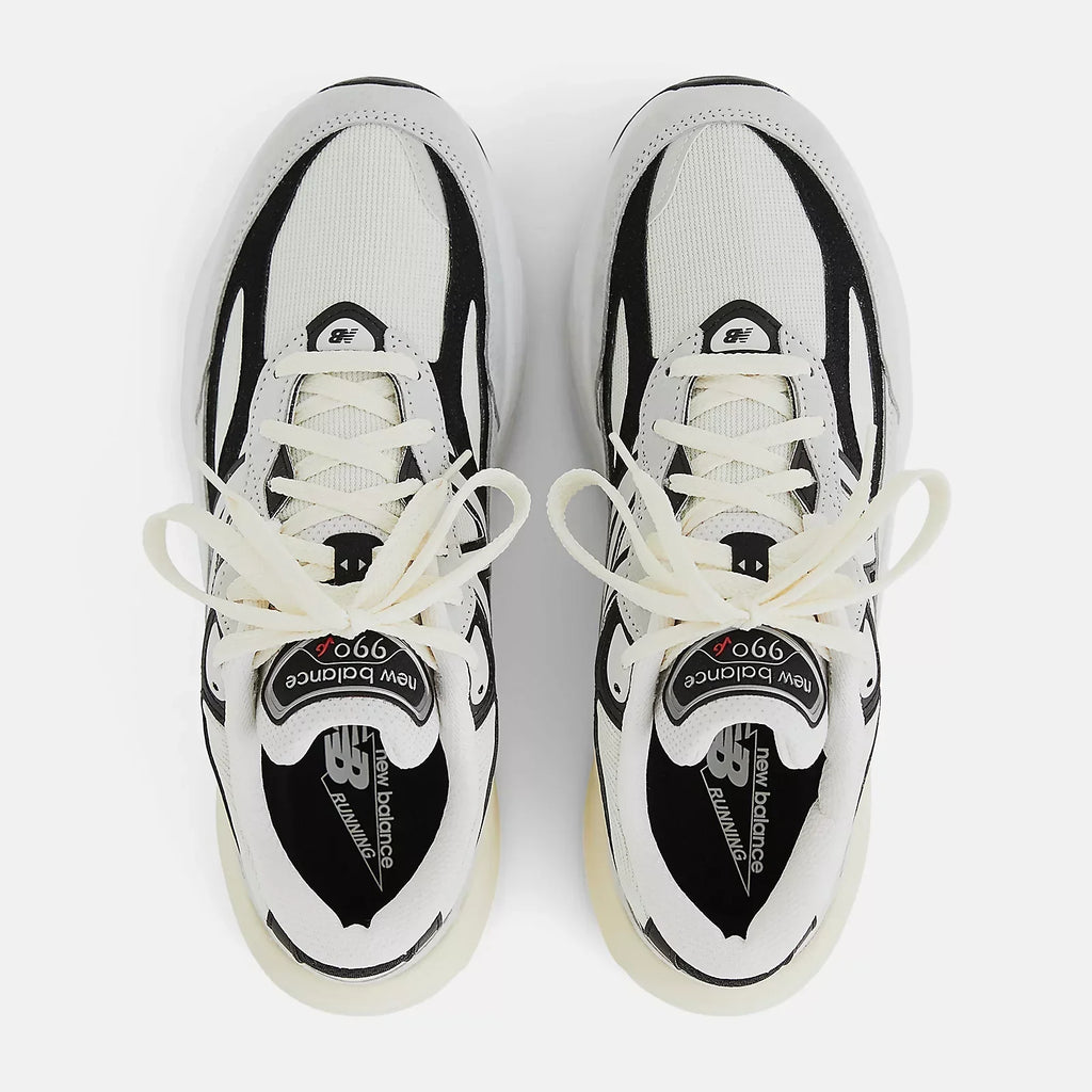 New Balance 9060 White / Black